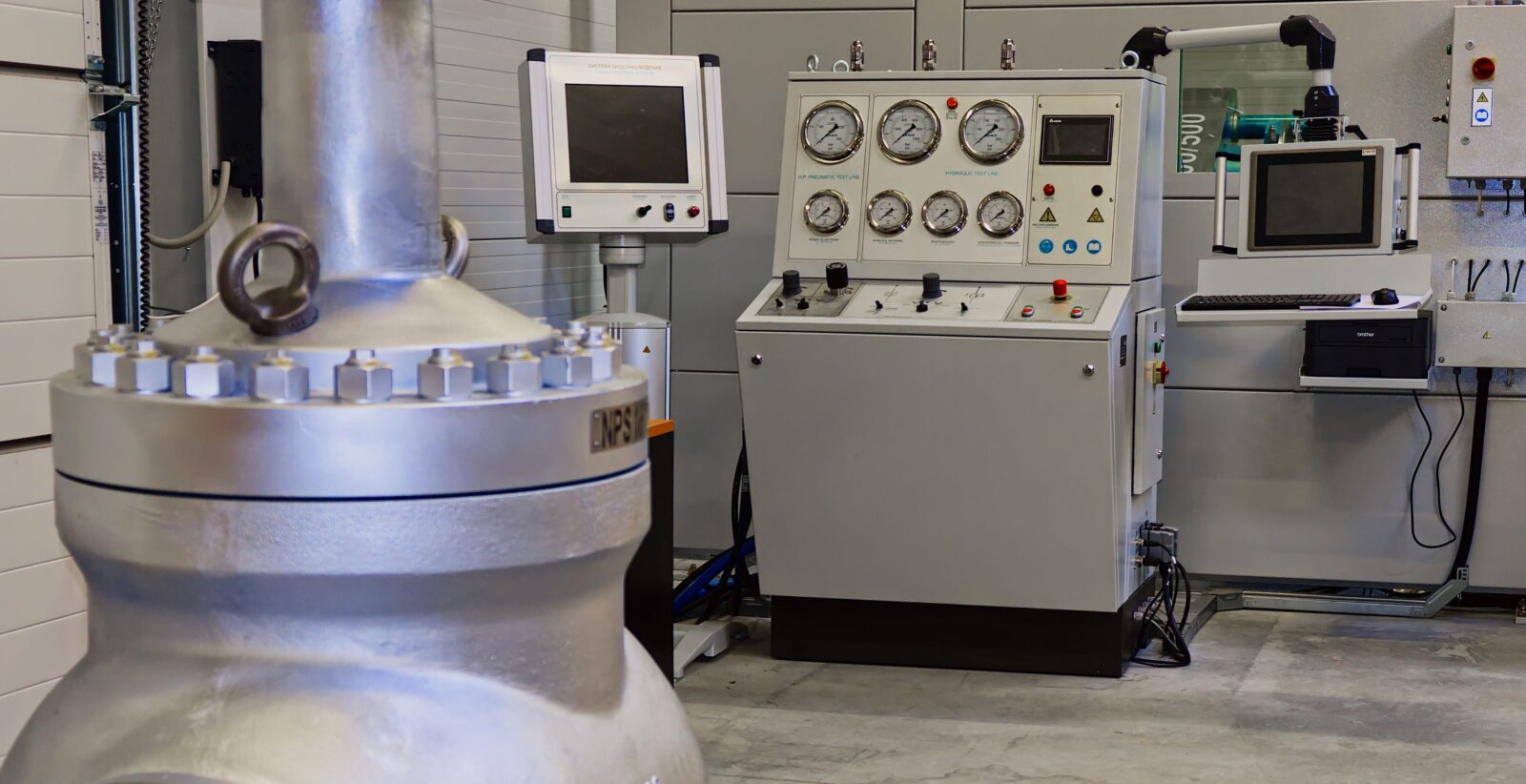 Pressure tests up to diameter DN 800